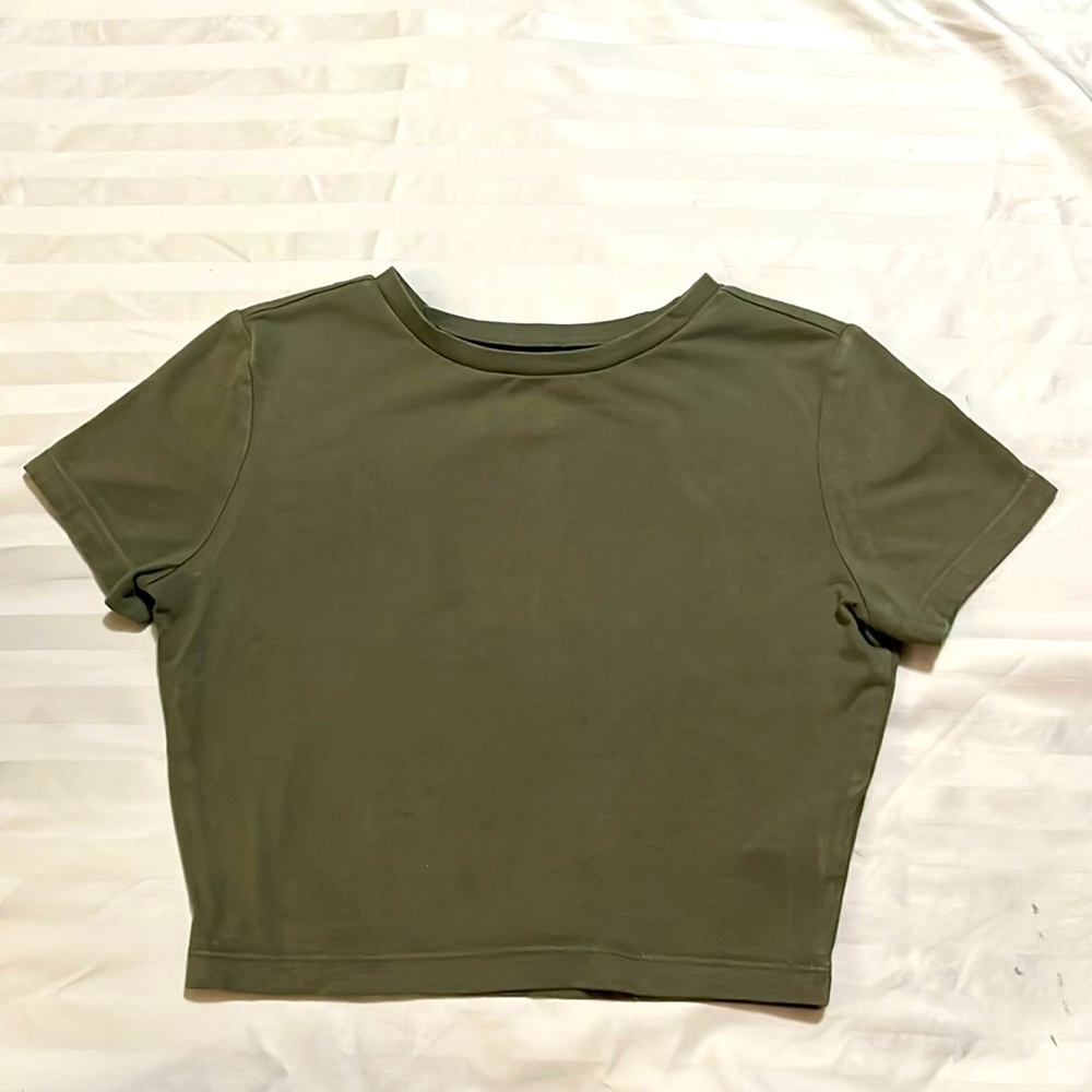 Wild fable olive green crop top - S